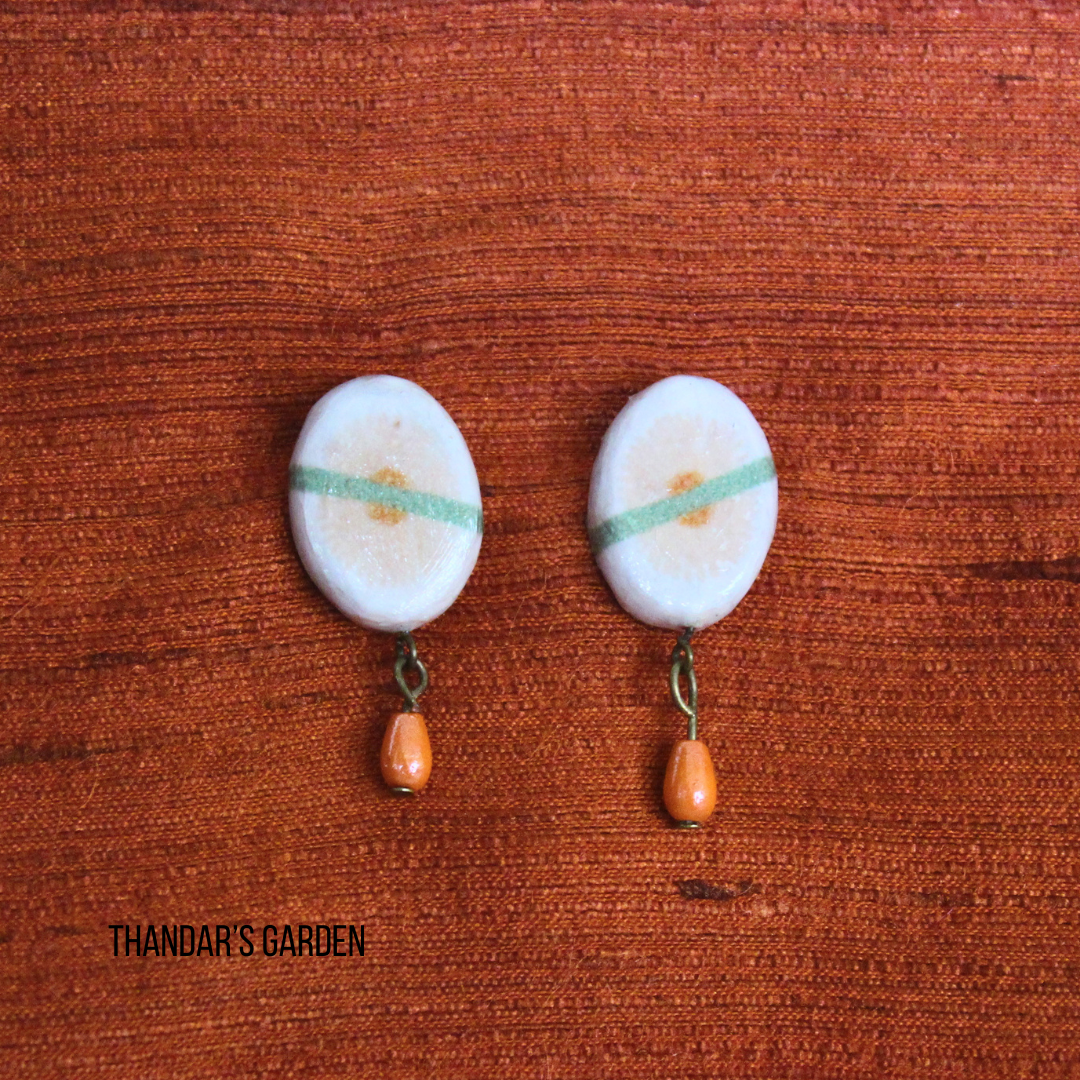 White Daisy & Amber Drop Earrings