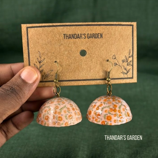 Daisy Reverie Jhumkas